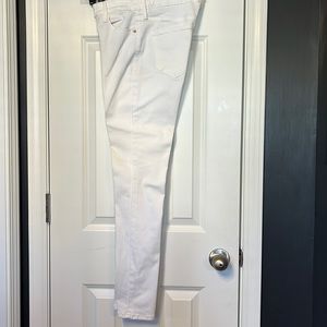 Old Navy rockstar, mid rise, white jeans